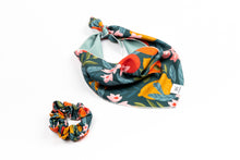 Load image into Gallery viewer, Matching Bandana and Scrunchie: Lemon Squeezy